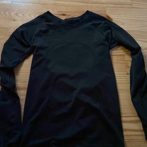 black lululemon swiftly tech size 4